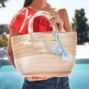 Altru - Straw Tote